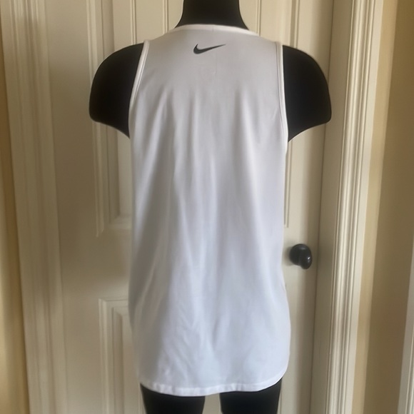 Nike tank top.  White size large. - Picture 2 of 5